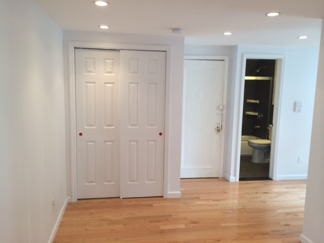 216 East 36 Street  - Photo 4