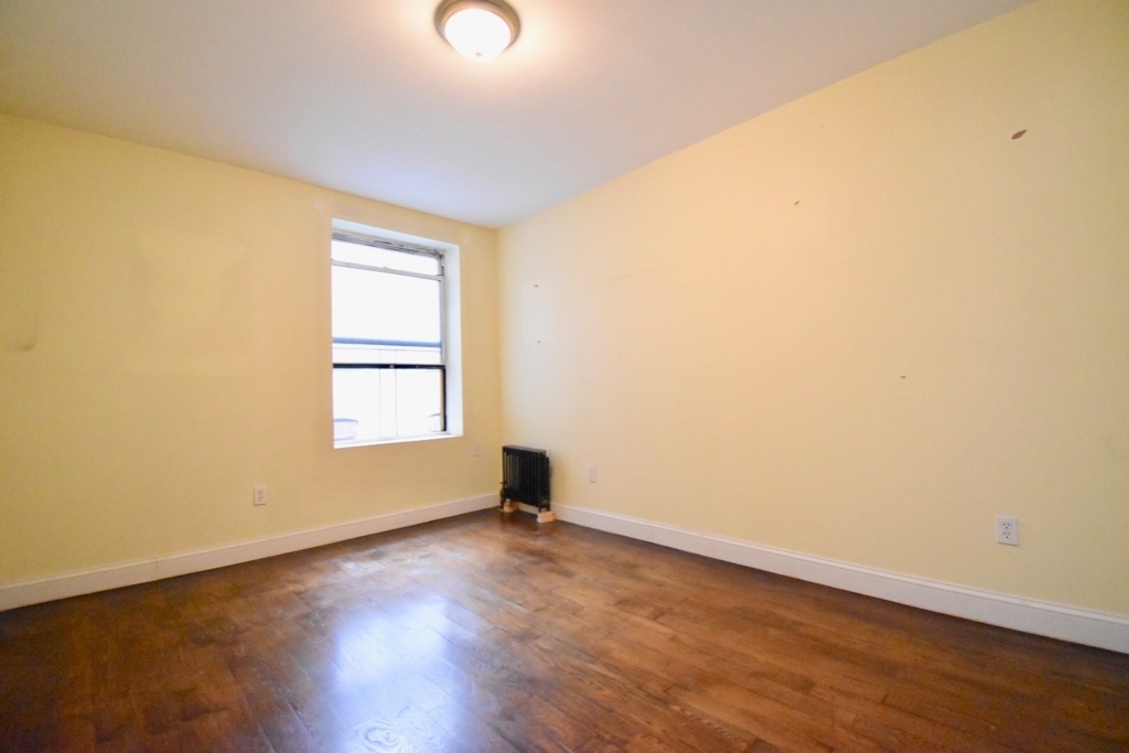 617 W 141st Street - Photo 3