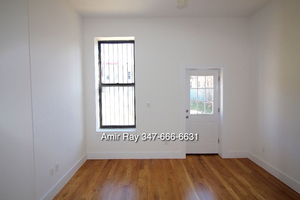 841 Kent Ave  - Photo 3