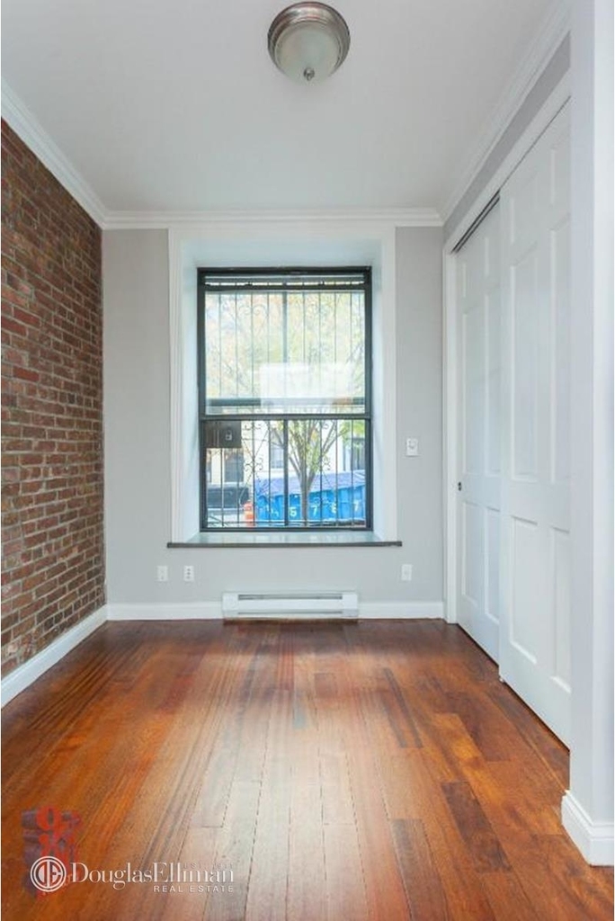 15 West 103rd St - Photo 1