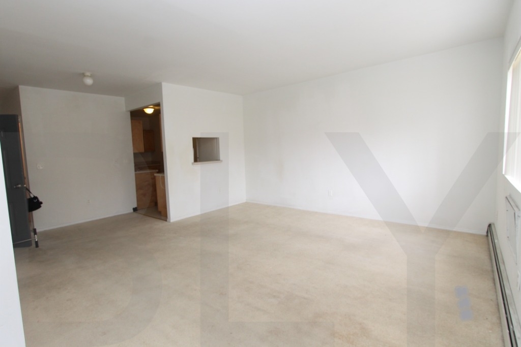 480 Howard Ave #3 - Photo 4