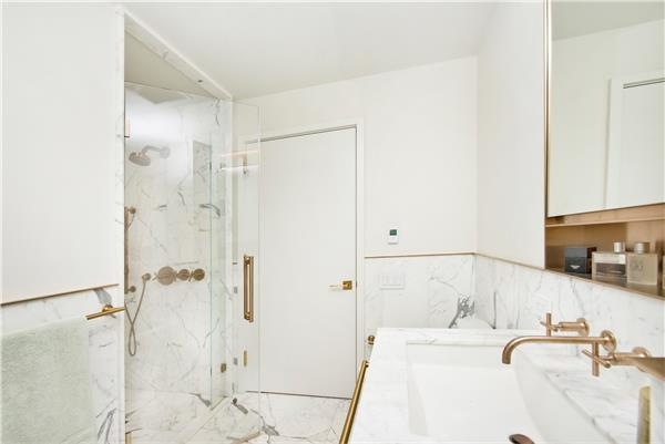 305 East 51st Street - Photo 5