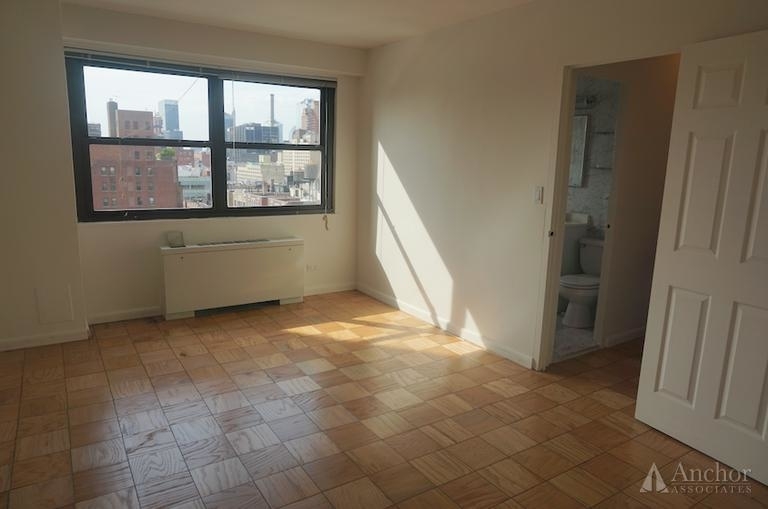 300 W 55th St. - Photo 3