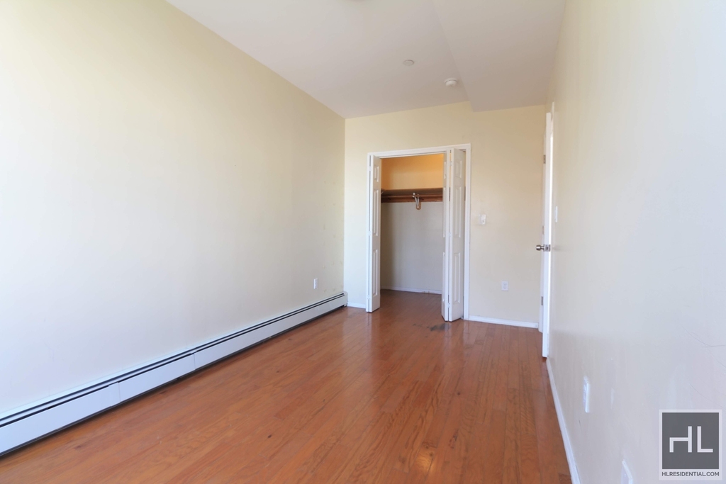 653 Dekalb Avenue - Photo 3