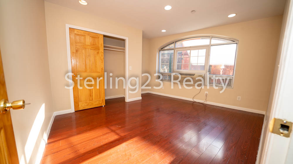 27-16 12th Street - Photo 2