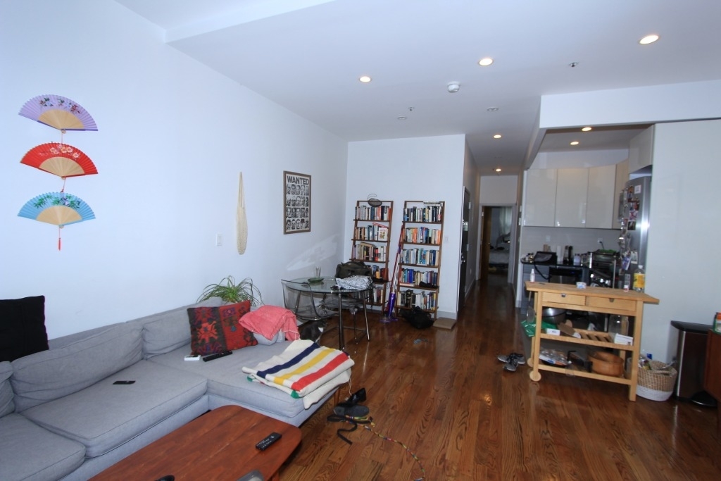 405 Franklin Ave - Photo 8