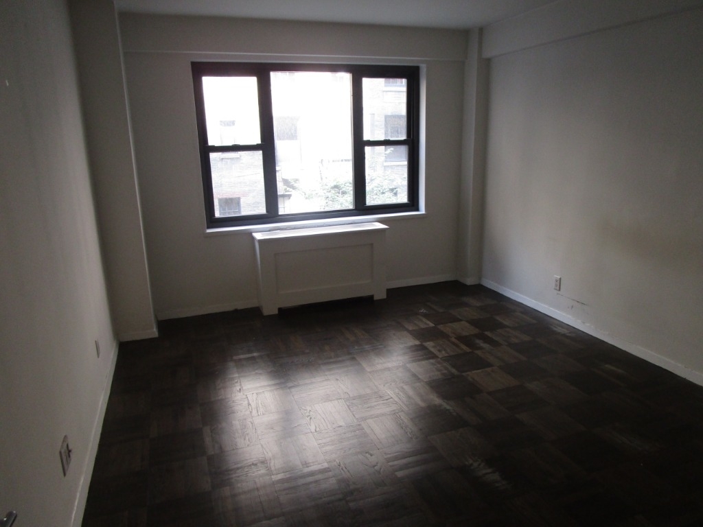  East 56th Street - Photo 9