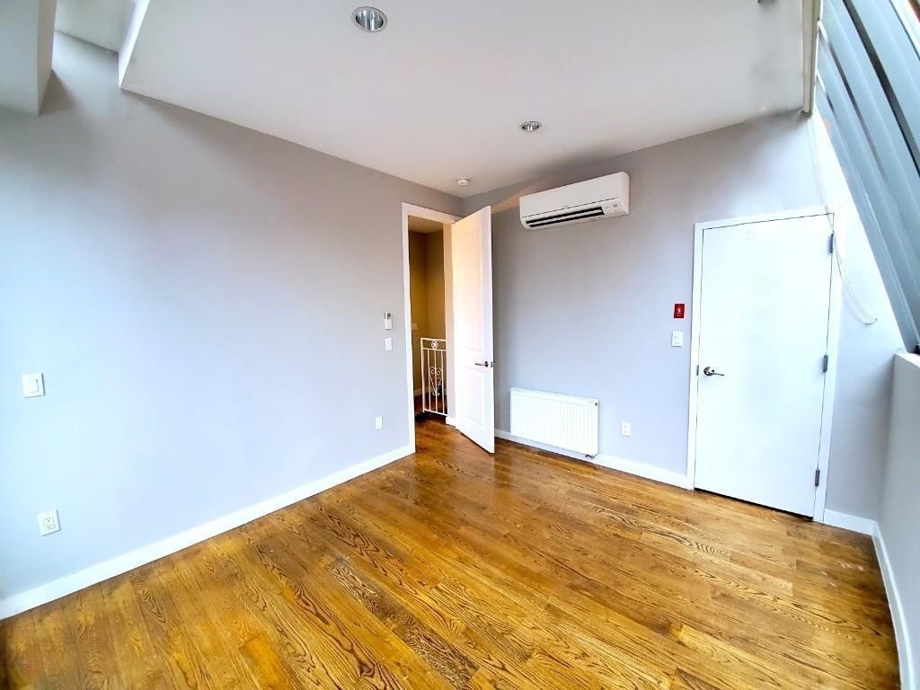 167 West 10th Street - Photo 1