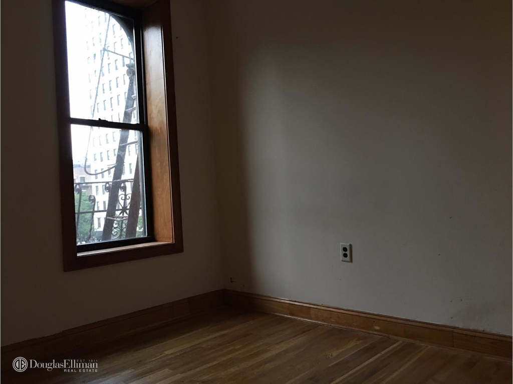 159 Second Avenue - Photo 5