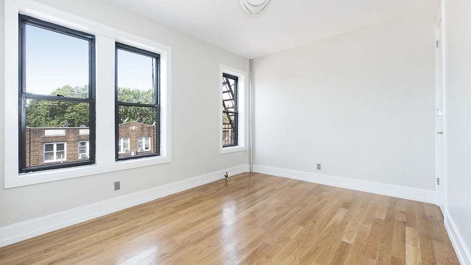 317 Lefferts Ave - Photo 0