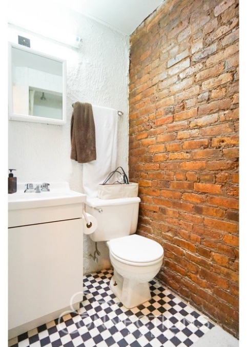 310 East 6th Street - Photo 3