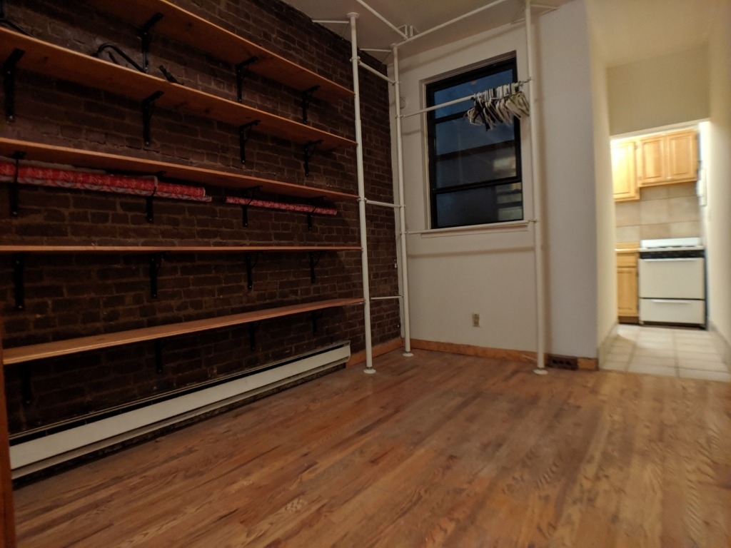 493 Amsterdam Avenue - Photo 4