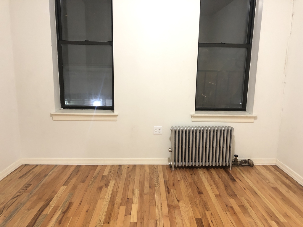 305 East 110th Street - Photo 8