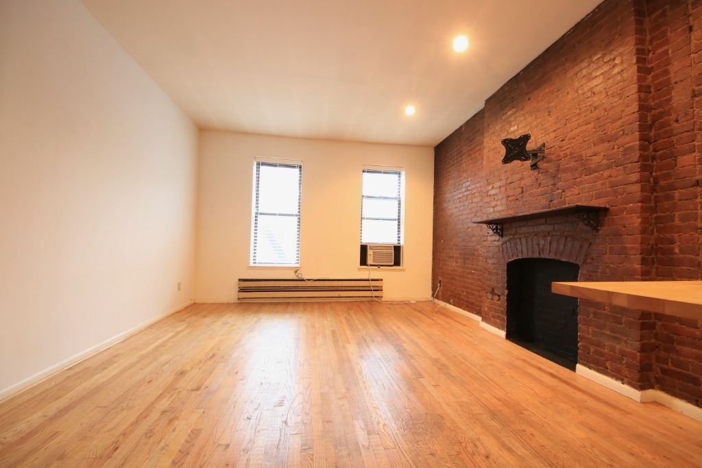 493 Amsterdam Avenue - Photo 1