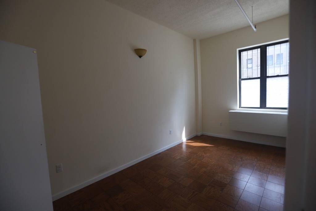 475 St Marks Ave - Photo 5