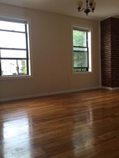 622 ocean Pkwy  - Photo 1