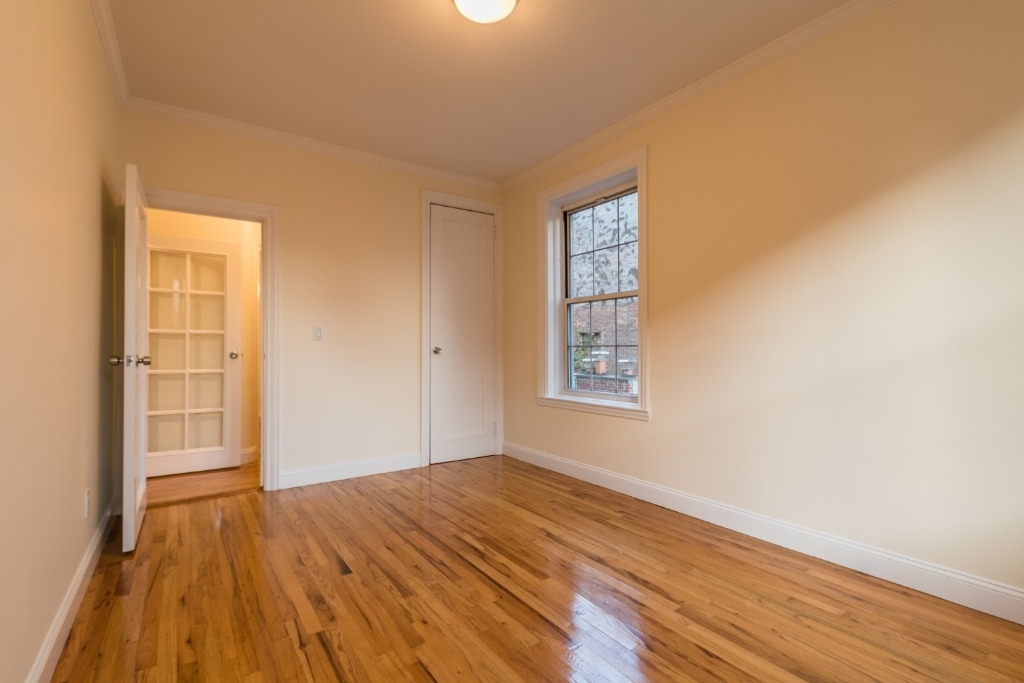 117 West 13th Street - Photo 1