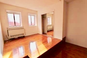 221 East 33rd Street - Photo 2