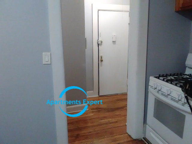 217 West 238th St - Photo 3