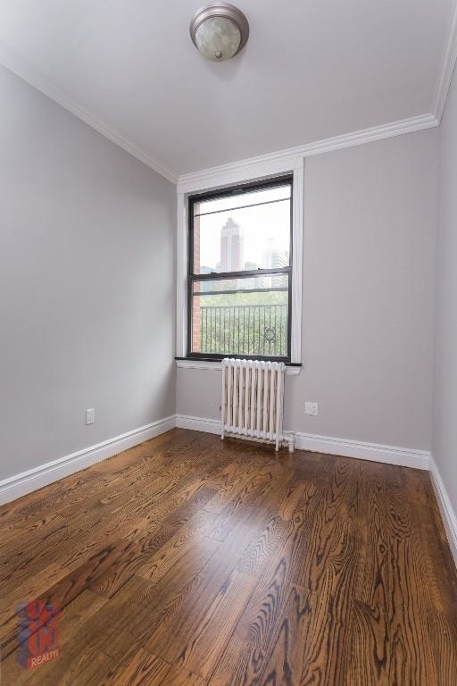 330 E 35th - Photo 3