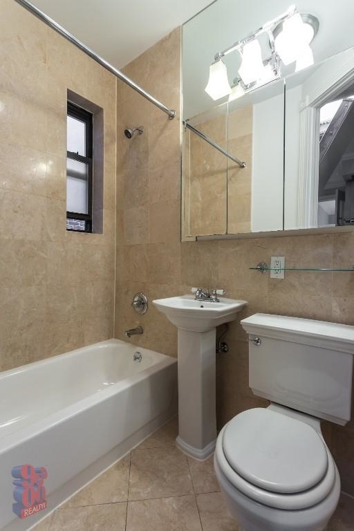 330 E 35th - Photo 6