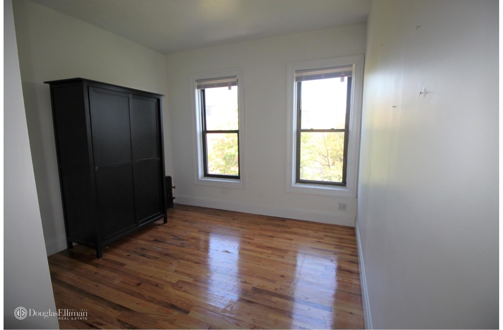 500 Prospect Avenue - Photo 1