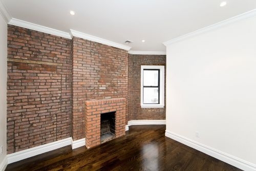 Massive East Side Apt - Priced to Rent Quickly! - Photo 2