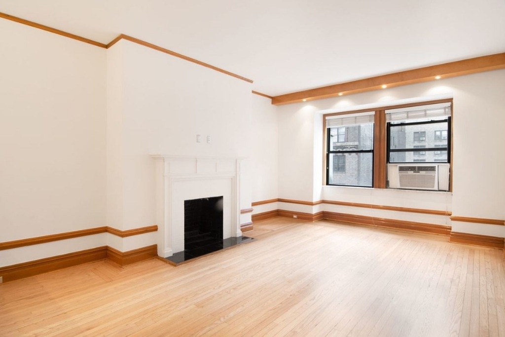 145 West 58th Street - Photo 1