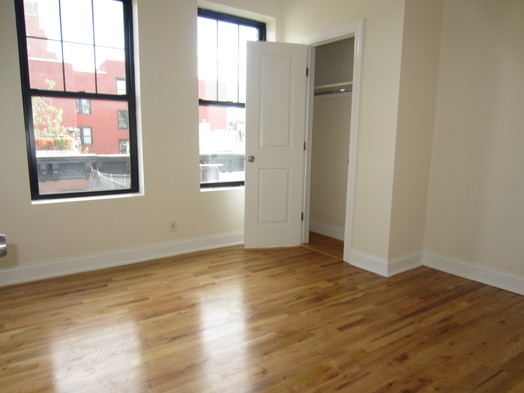 207 West 11 Street - Photo 3