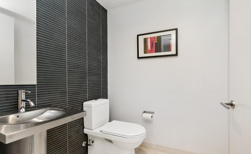 70 West 45th Street | New York, Ny 10036    - Photo 3