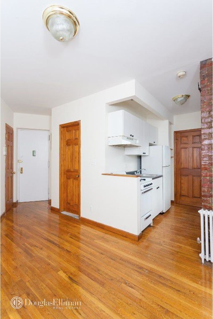 410 East 13th St - Photo 0