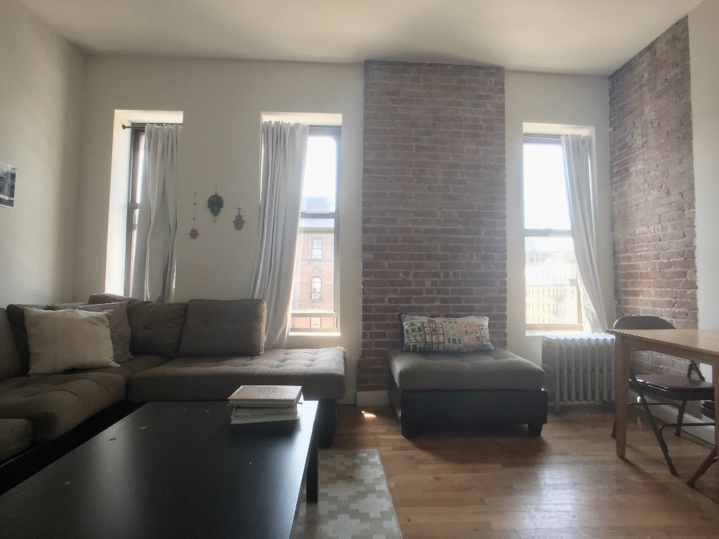 941 Amsterdam Avenue - Photo 1