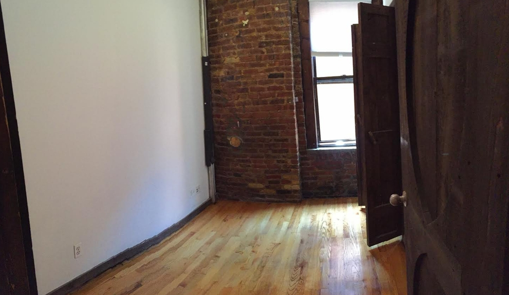 440 East 12th Street - Photo 2