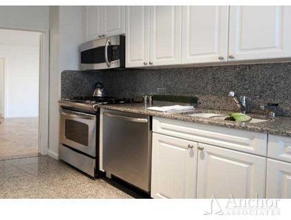 W 60th St. - Photo 2