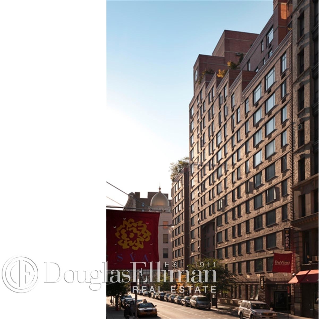 120 West 21st St - Photo 2