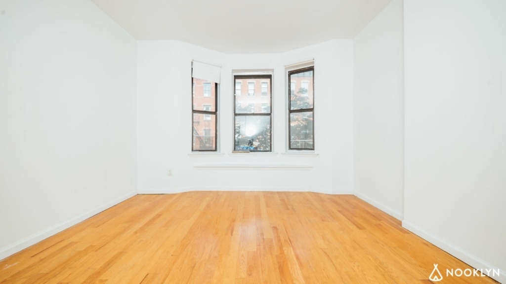 638 Classon Ave, Brooklyn - Photo 4