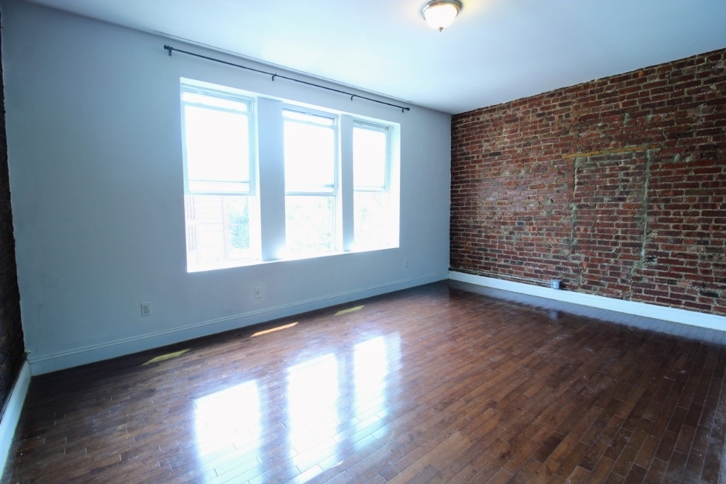 768 Nostrand Ave - Photo 6