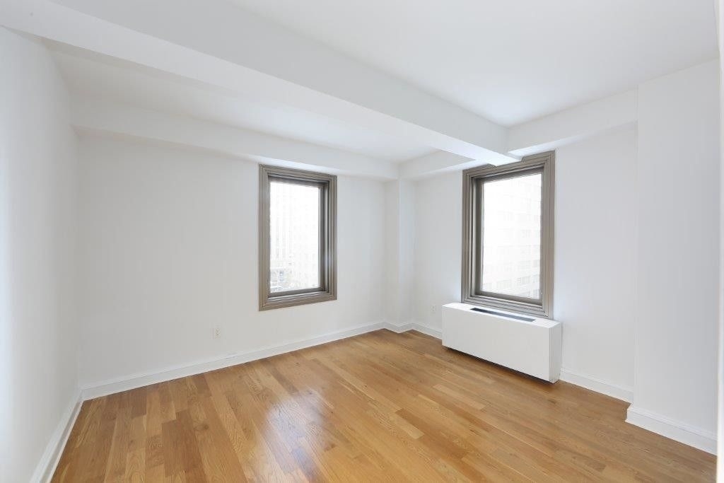 101 West 55th Street - Photo 6