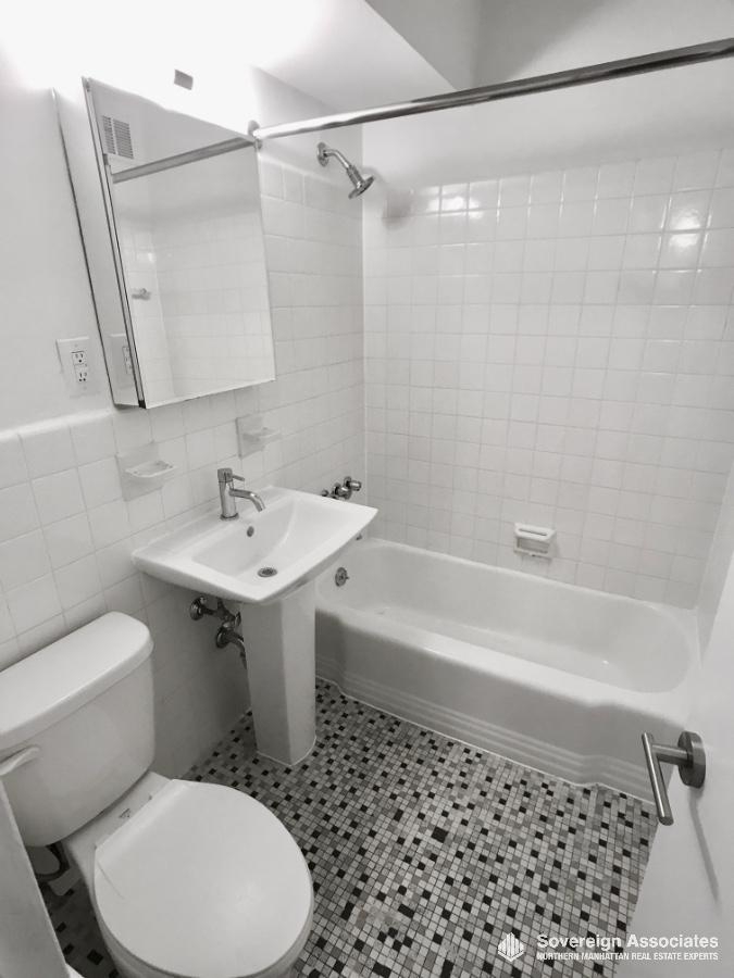 260 Audubon Avenue - Photo 2