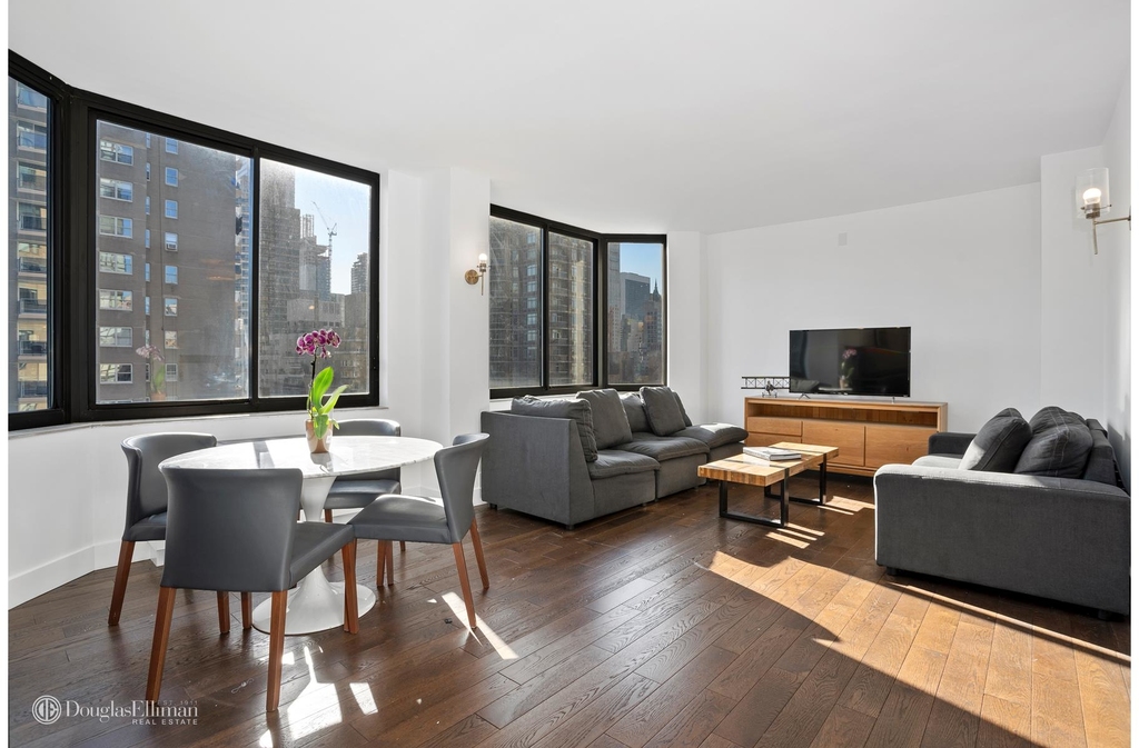 200 East 65th St - Photo 8