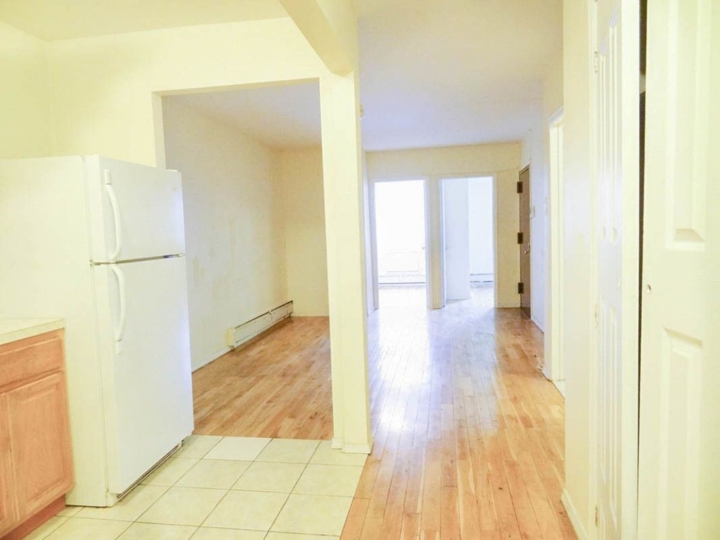 793 Lexington Avenue - Photo 4