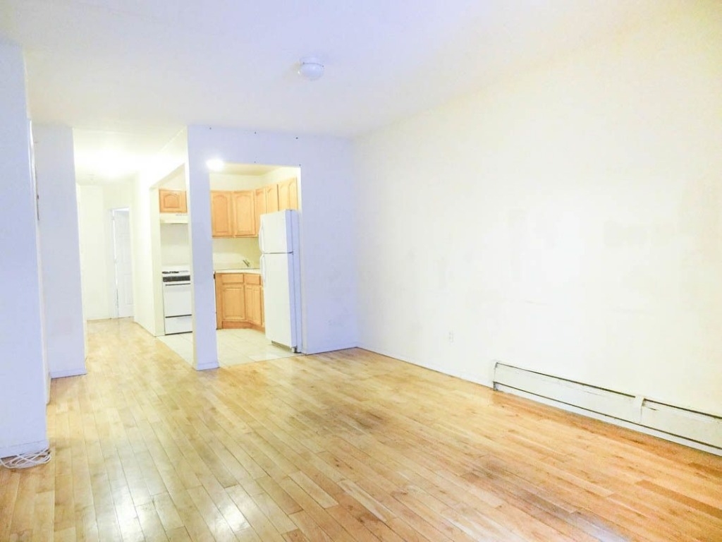 793 Lexington Avenue - Photo 0