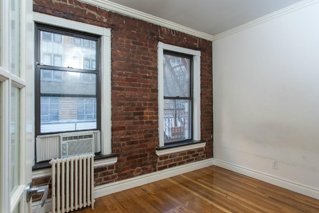 410 East 13th street - Photo 2