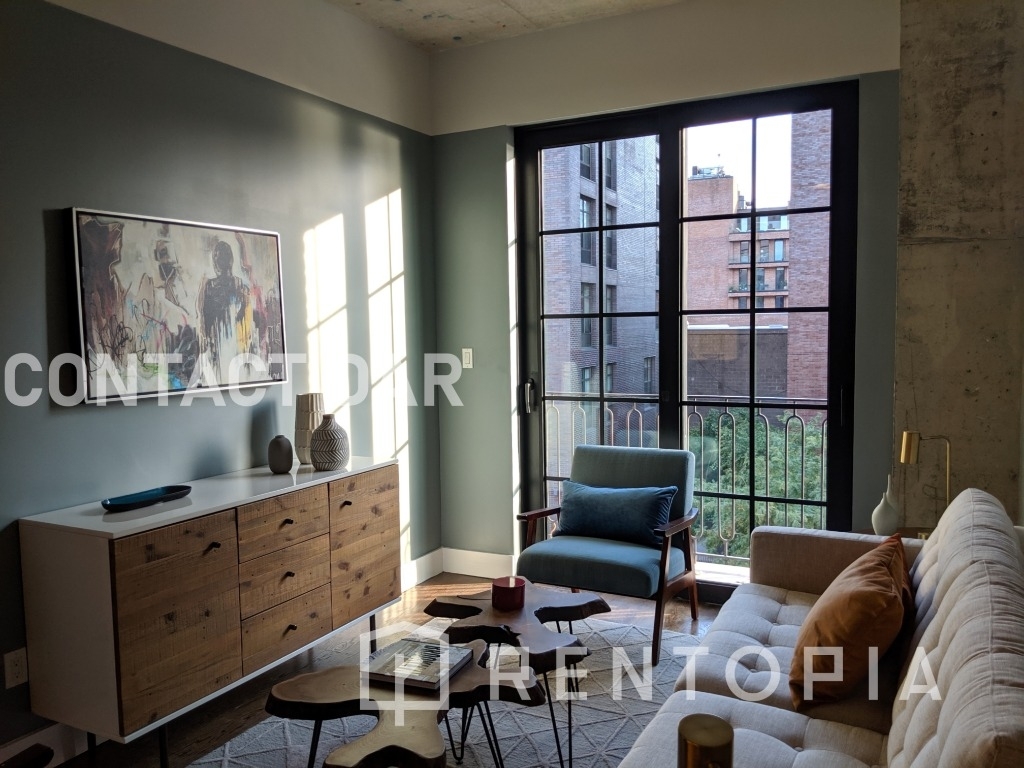 187 Kent Ave - Photo 4