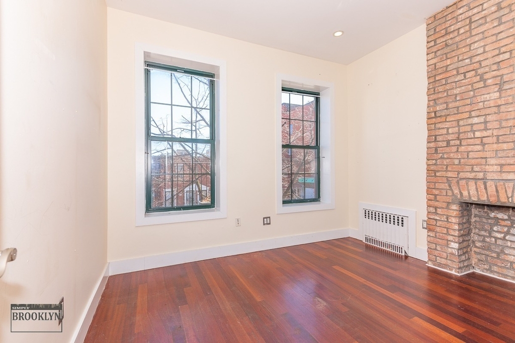 81 Bleecker Street - Photo 7