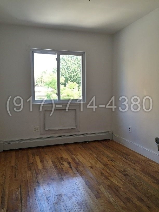 489 Maple St - Photo 3