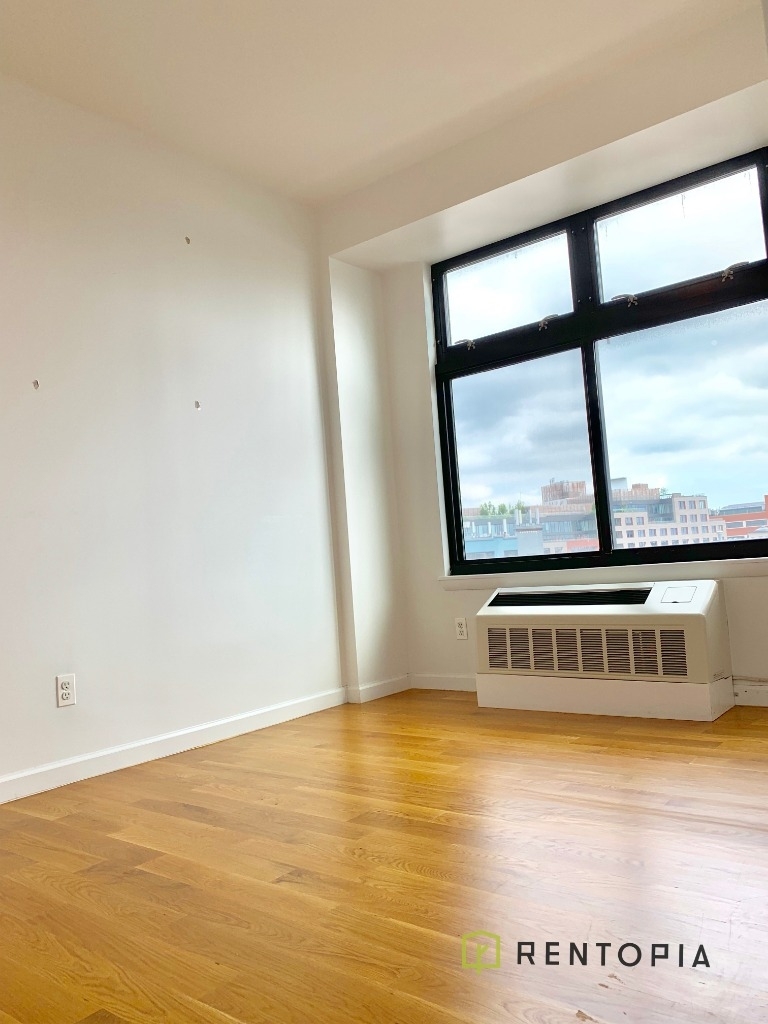 618 Bushwick Ave - Photo 3