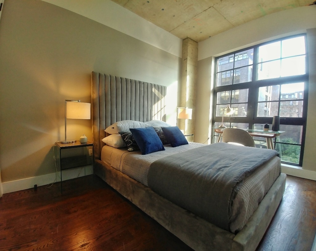 187 Kent Ave - Photo 5