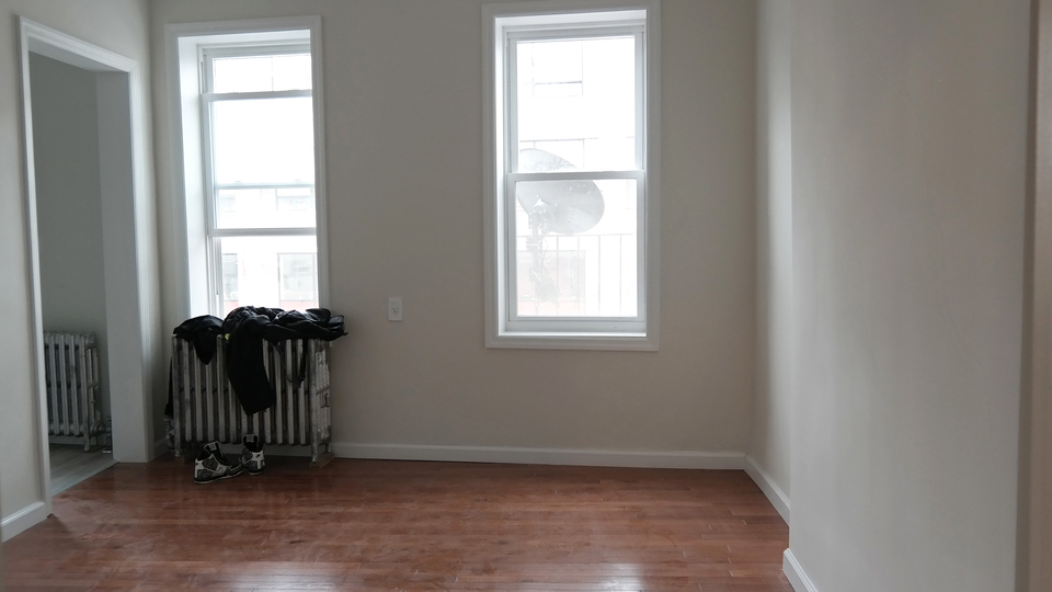 2251 Church Avenue - Photo 4