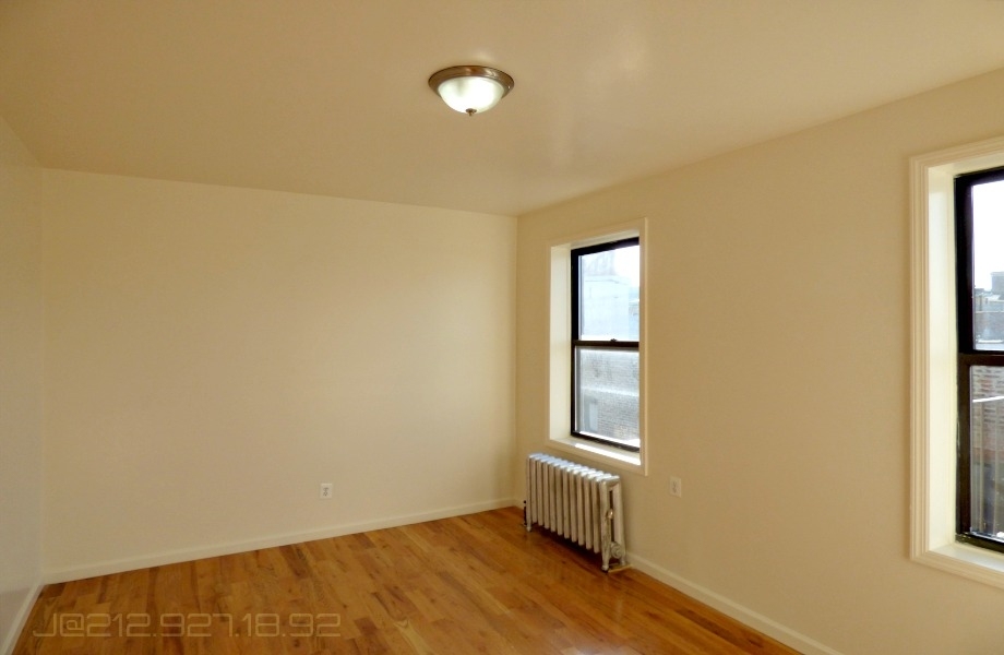 West 176th Street - Photo 6